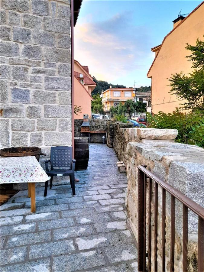 Casa Rural Del Tio Maino Becerril de la Sierra Eksteriør bilde