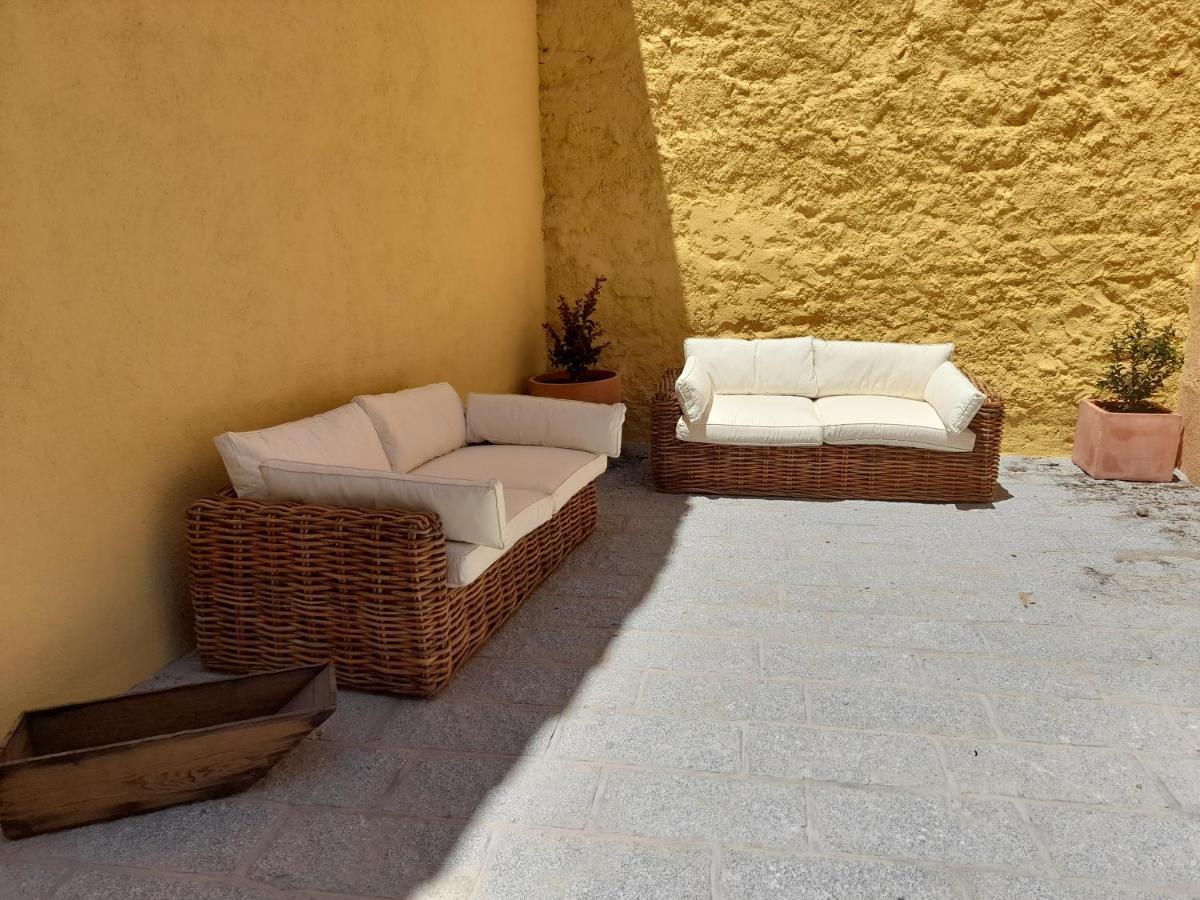 Casa Rural Del Tio Maino Becerril de la Sierra Eksteriør bilde
