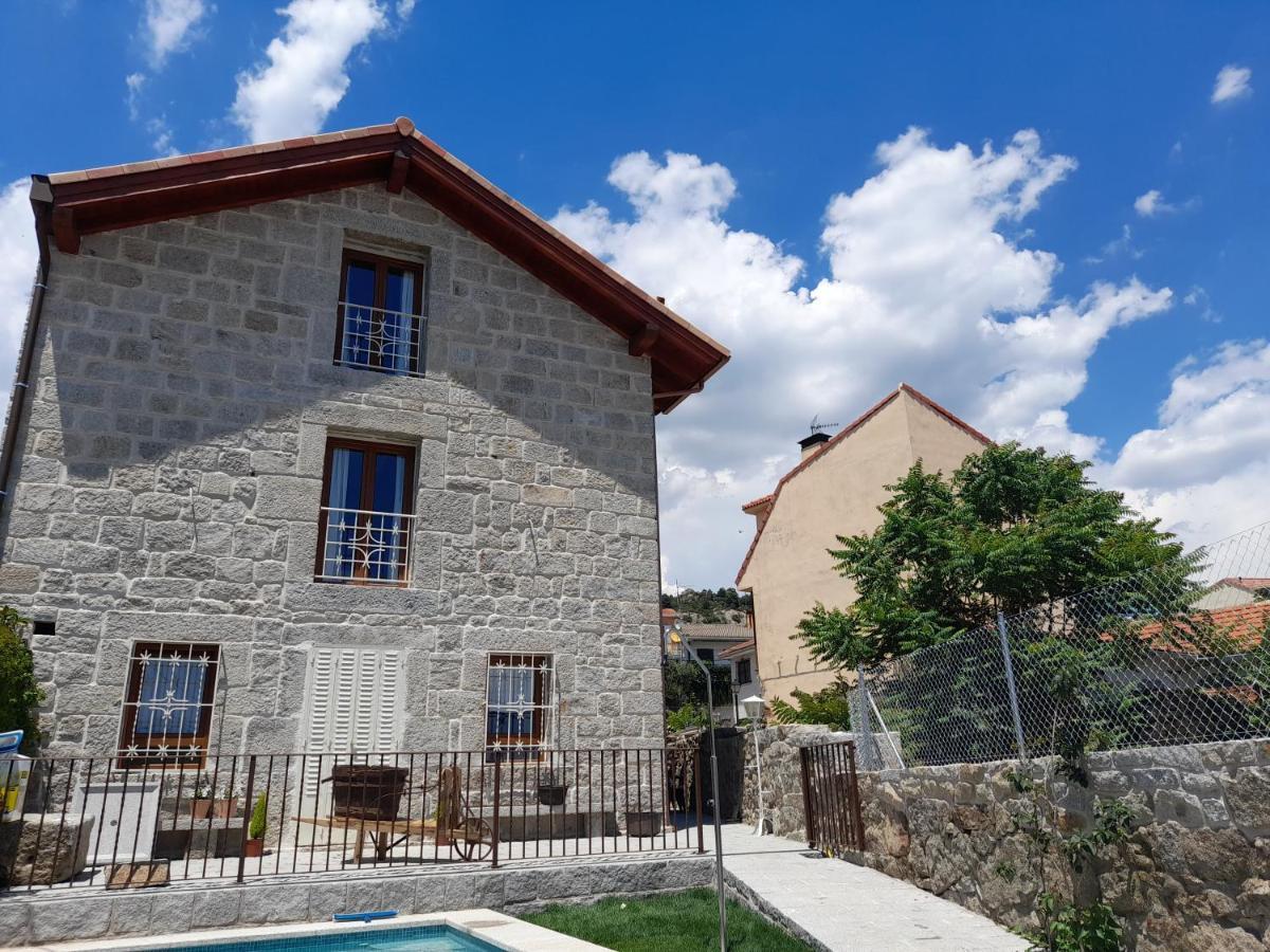 Casa Rural Del Tio Maino Becerril de la Sierra Eksteriør bilde
